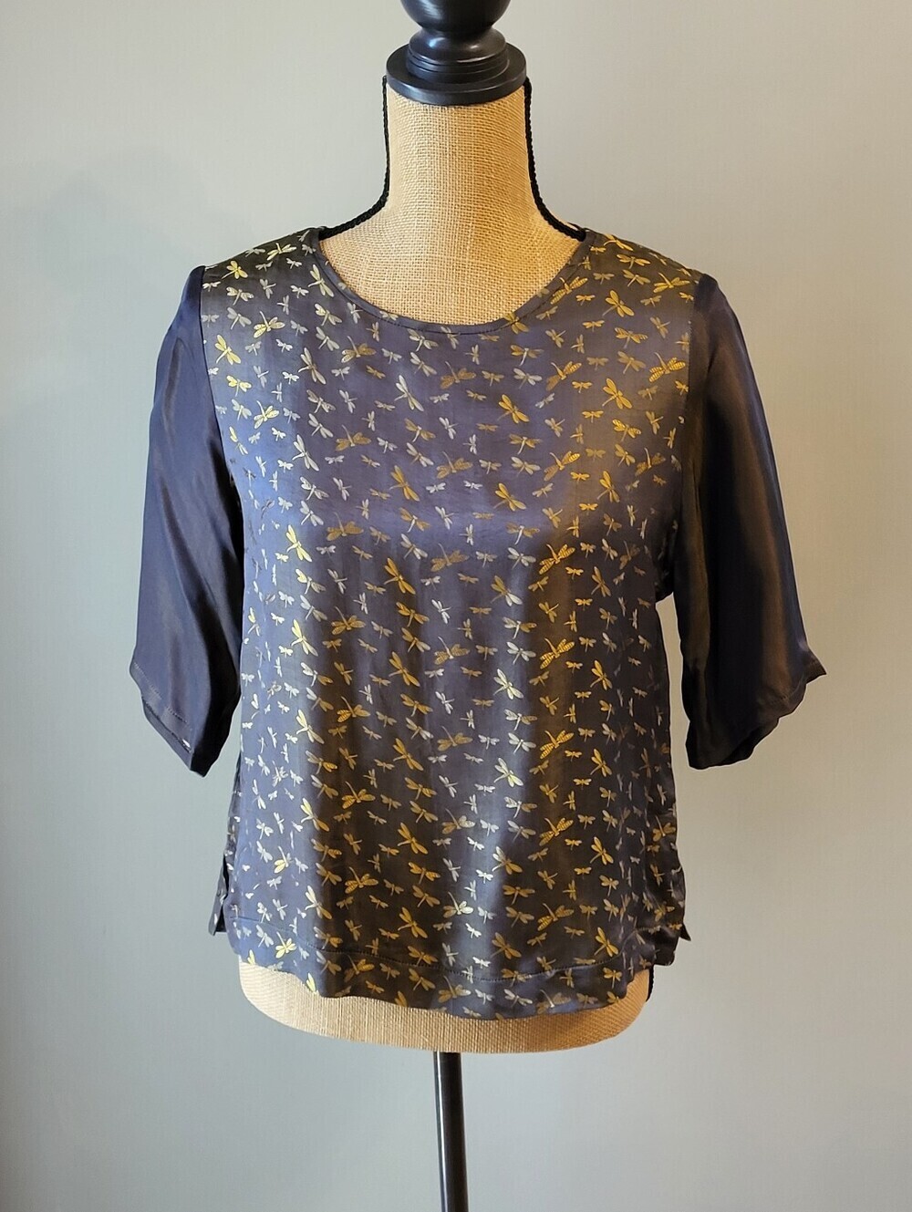 Van Phuc Silk Jacquard Charcoal/Gold Y2K Dragonfly Design Blouse Xlarge